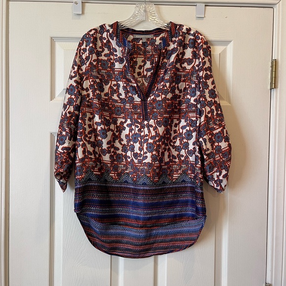 Daniel Rainn Tops - Daniel Rainn Stitch Fix Floral Blouse